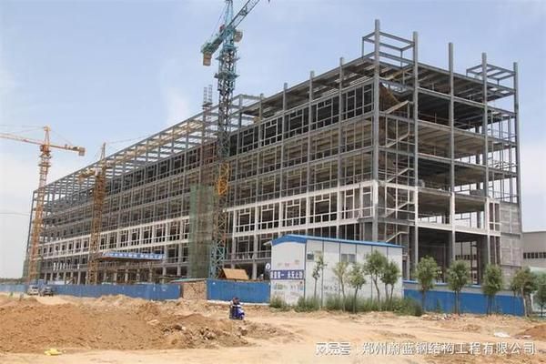 修建鋼結構廠房的費用（修建鋼結構廠房的費用是復雜的問題，鋼結構廠房設計優化技巧）