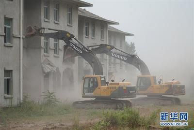 北京 別墅 違建拆除（北京懷柔區雁棲湖景區畔存在一處違規建設的“豪宅”）